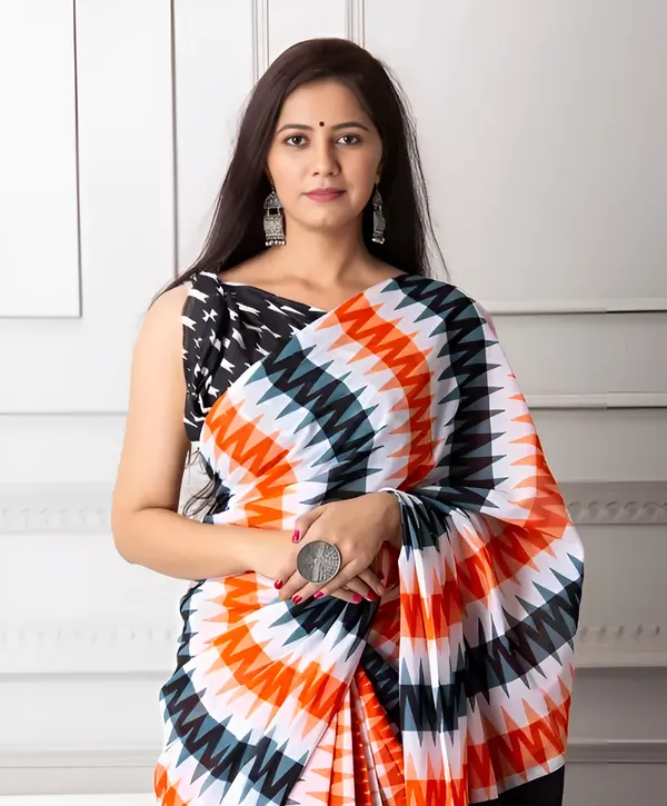 Black_Geometric_Printed_Saree_For_Women
