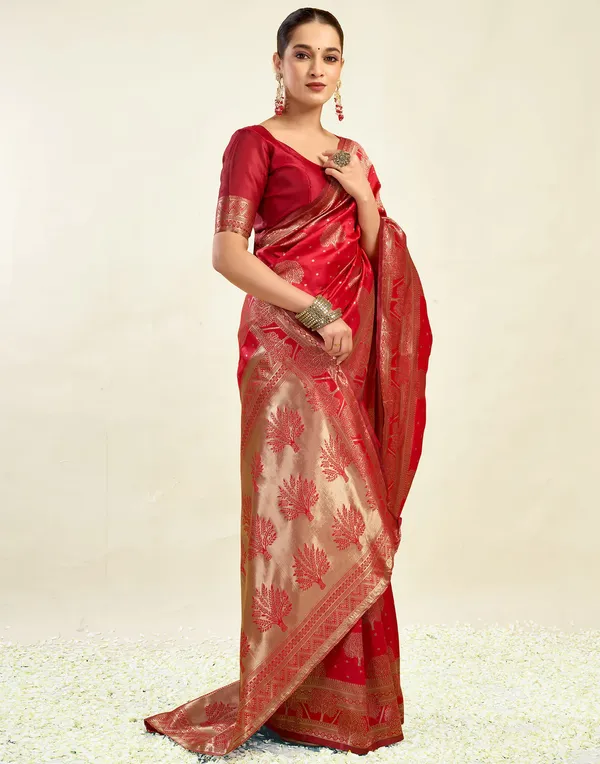 Red_Woven_Saree_For_Women