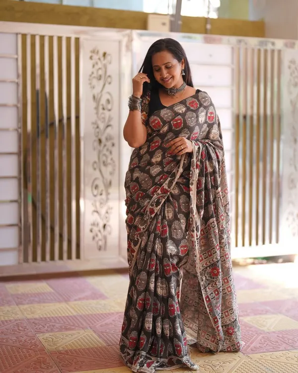 Black_Printed_Saree_For_Women