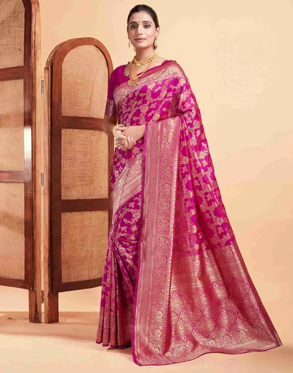 Pink_Woven_Zari_Saree_For_Women