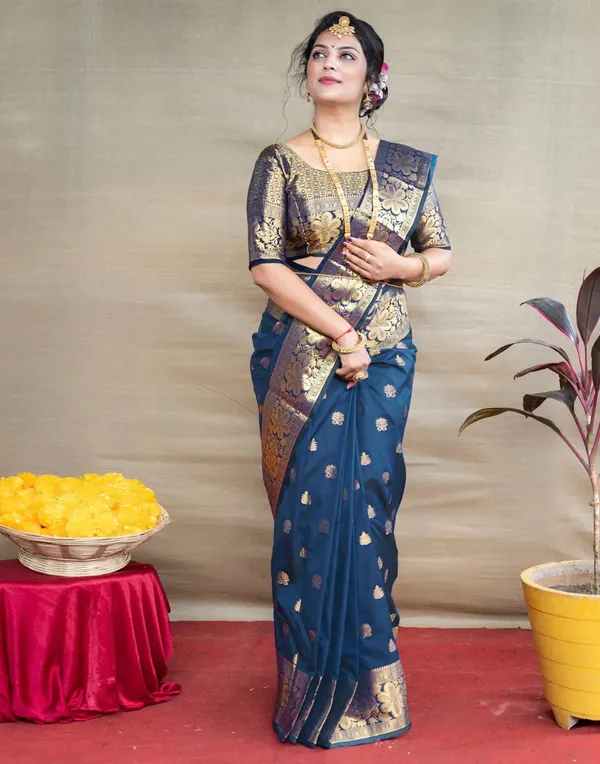 Blue_Banarasi_Silk_Saree_For_Women