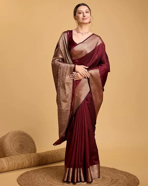 Maroon_Woven_Saree_For_Women