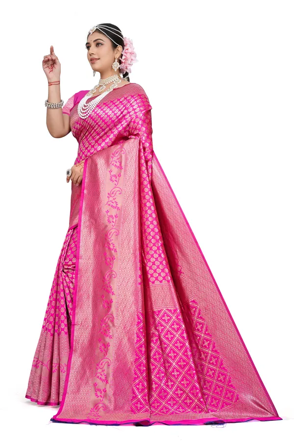 Pink_Woven_Traditional_Saree_For_Women