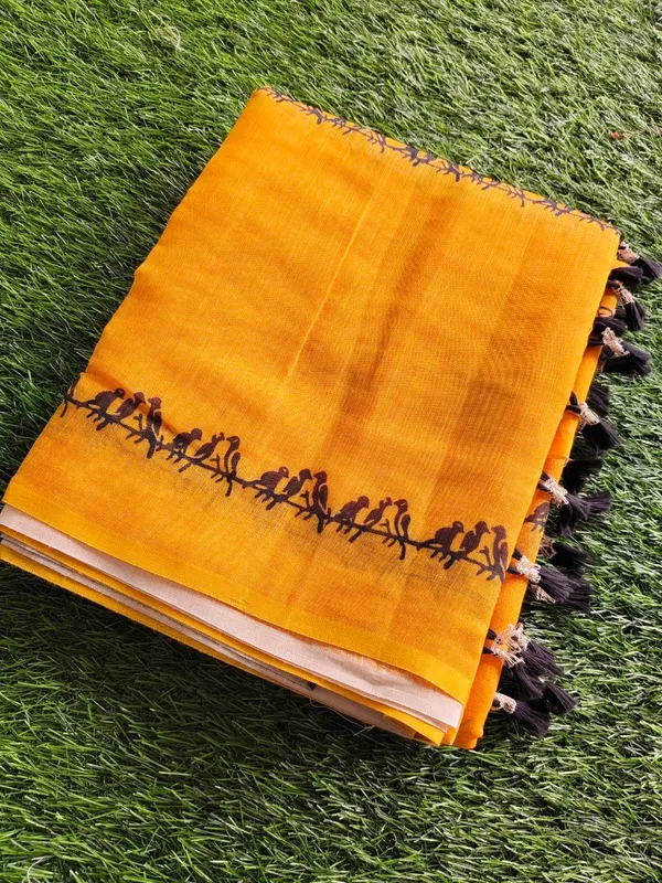 Yellow_Printed_Saree_For_Women