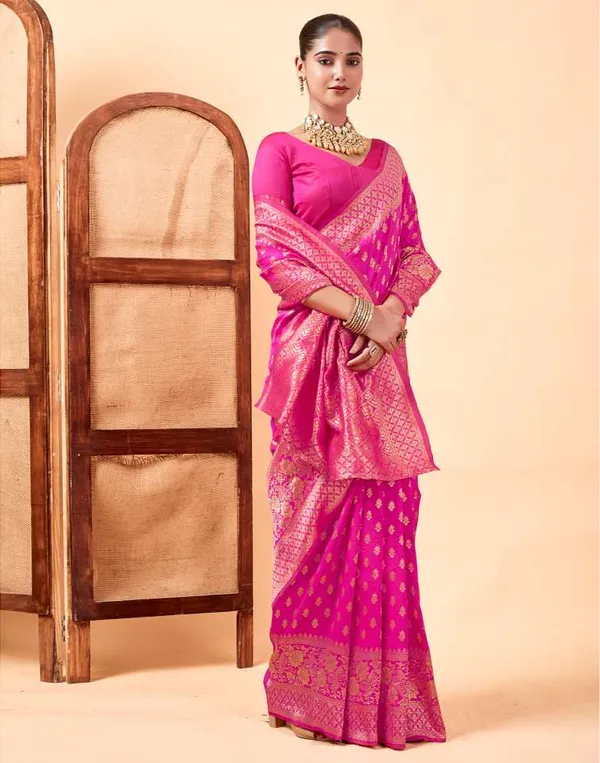 Pink_Woven_Saree_For_Women