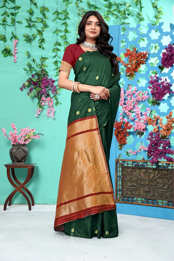Green_Traditional_Saree_For_Women