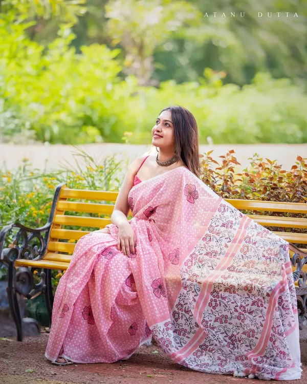 Pink_Printed_Saree_For_Women