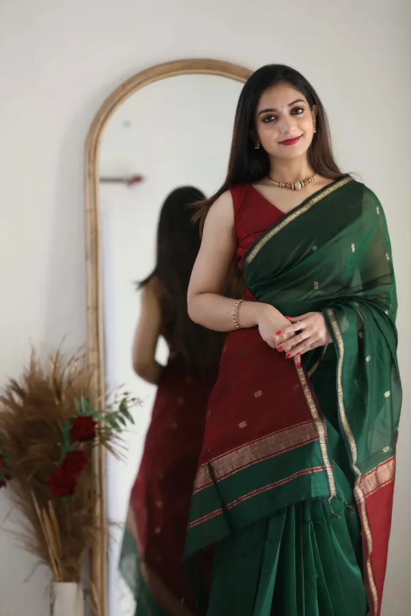 Green_Traditional_Saree_For_Women