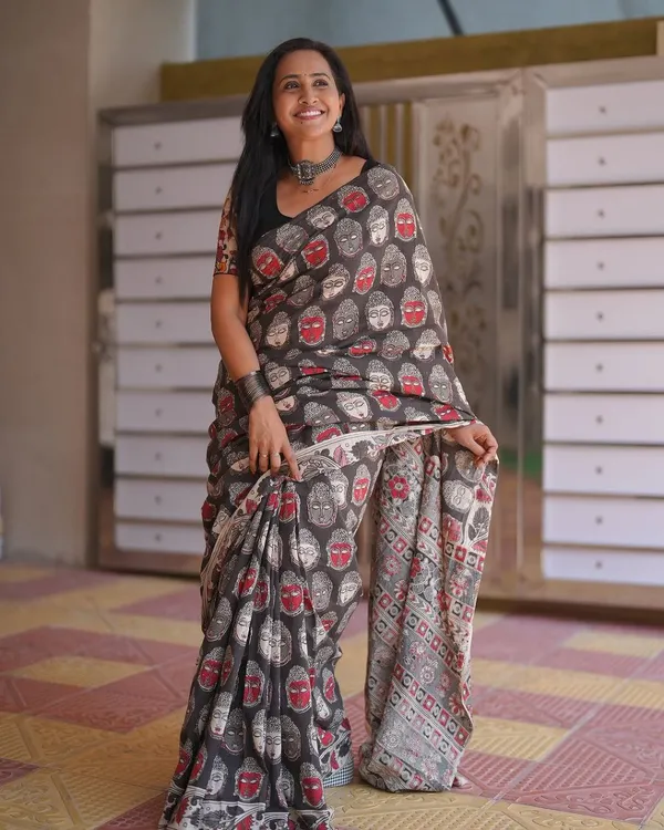 Black_Printed_Saree_For_Women