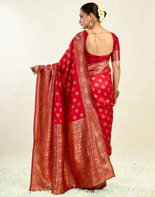 Red_Brocade_Woven_Saree_For_Women