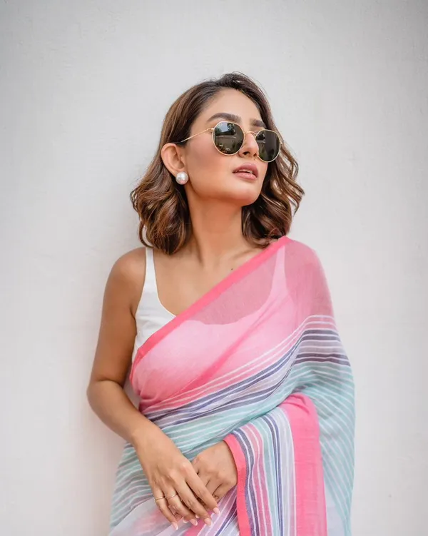 Pink_Multicolour_Striped_Saree_For_Women