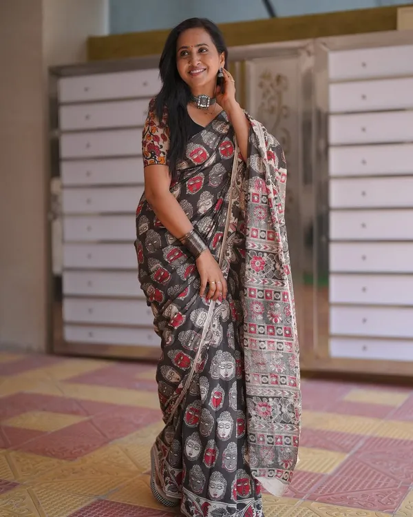 Black_Printed_Saree_For_Women