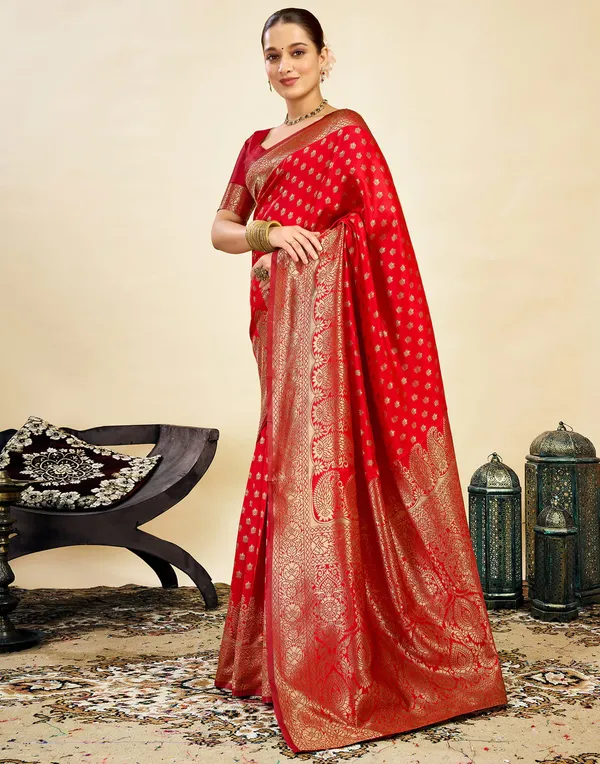 Red_Banarasi_Silk_Saree_For_Women