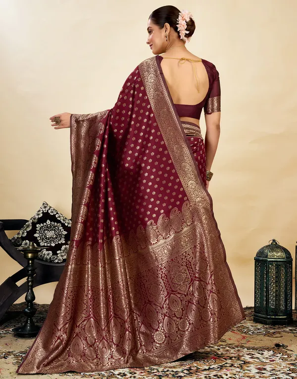 Maroon_Brocade_Saree_For_Women