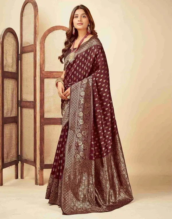 Maroon_Brocade_Saree_For_Women