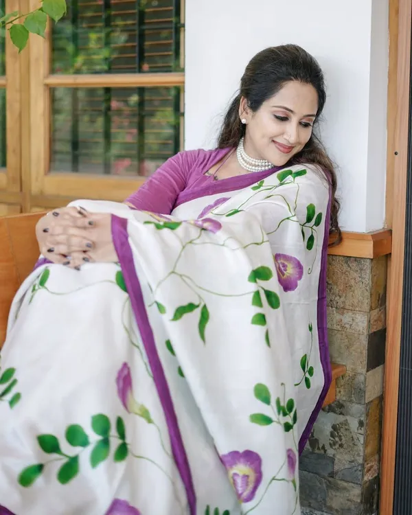 White_And_Purple_Linen_Cotton_Saree_For_Women