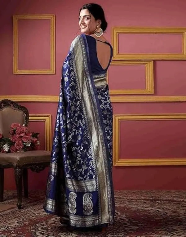 Blue_Floral_Print_Saree_For_Women
