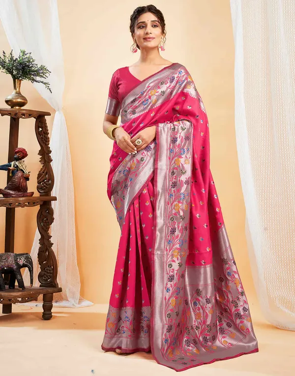 Pink_Banarasi_Silk_Saree_For_Women