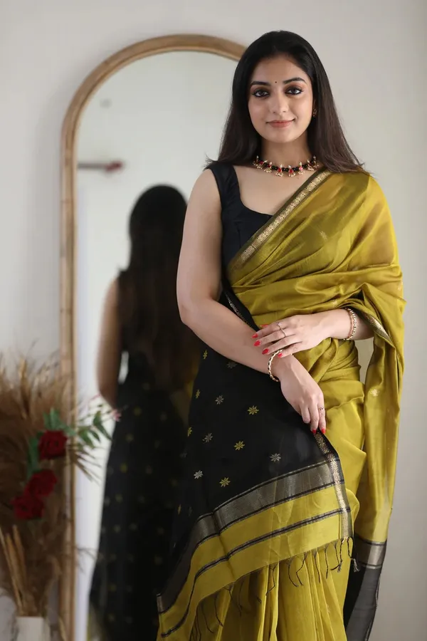 Olive_Green_Saree_For_Women
