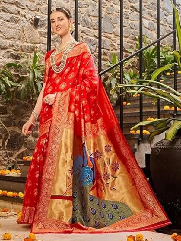 Red_Printed_Saree_For_Women