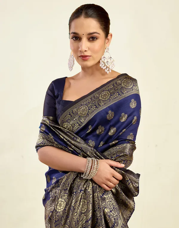 Blue_Floral_Zari_Saree_For_Women
