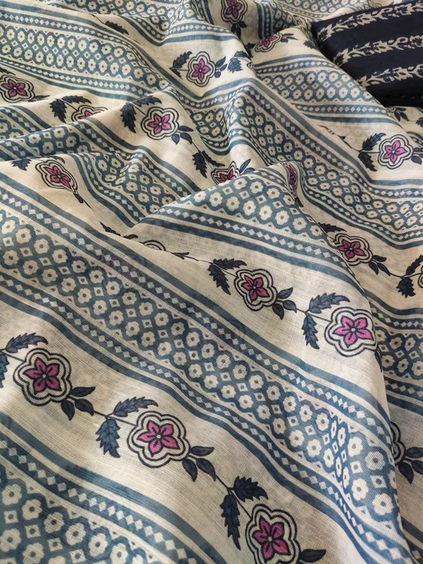 White_Printed_Saree_For_Women