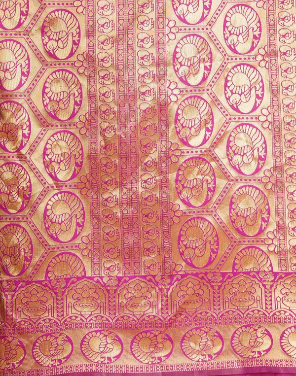 Magenta_Banarasi_Silk_Saree_For_Women