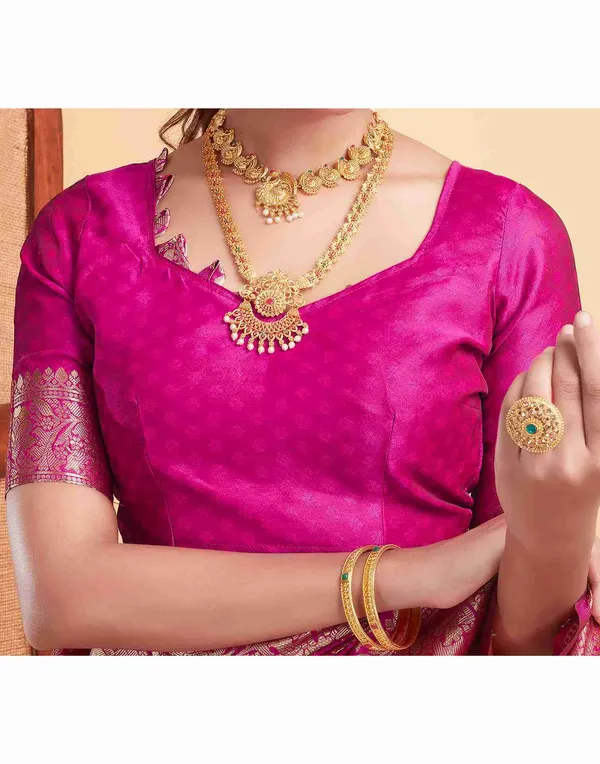Pink_Woven_Zari_Saree_For_Women