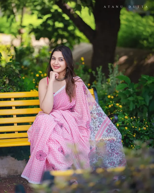Pink_Printed_Saree_For_Women