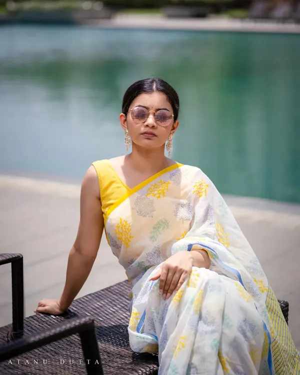 White_Printed_Saree_For_Women