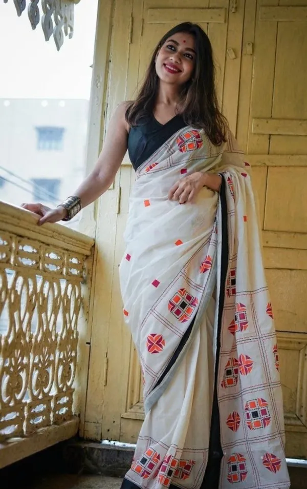 White_Cotton_Printed_Saree_For_Women