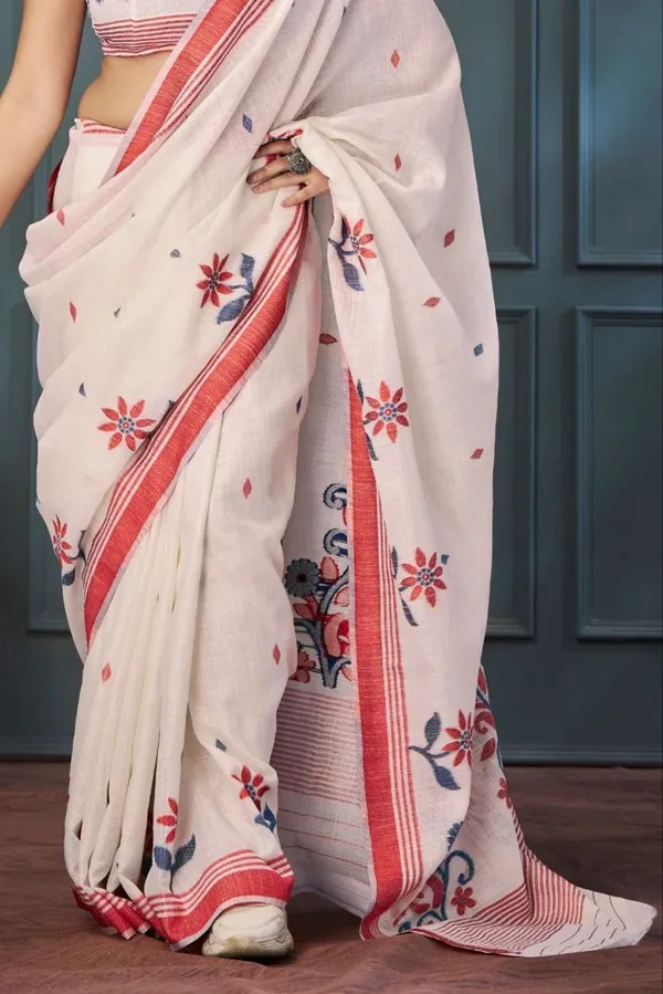 Off_White_Printed_Saree_For_Women