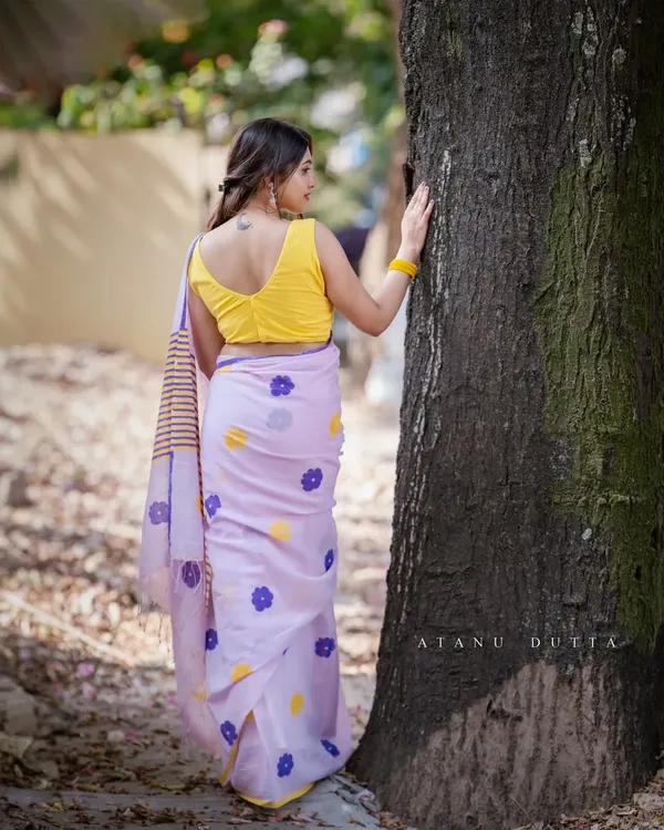 Lavender_Floral_Saree_For_Women