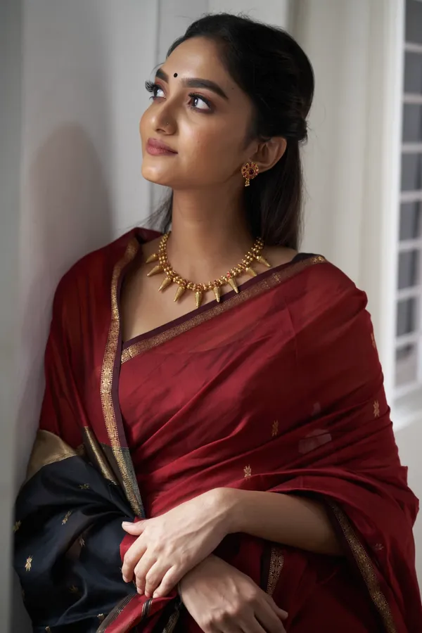 Maroon_Sheer_Traditional_Saree_For_Women