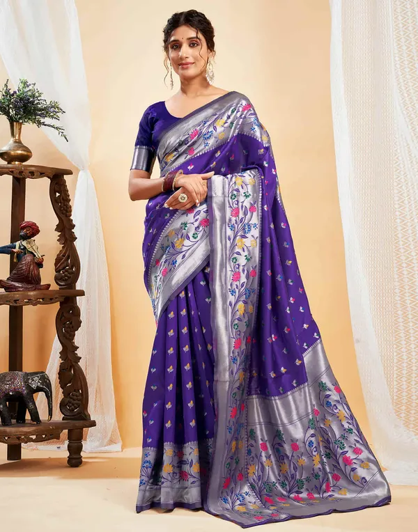Purple_Floral_Embroidered_Saree_For_Women
