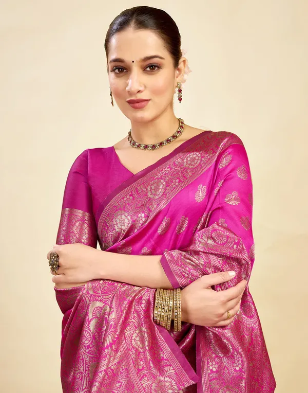 Magenta_Banarasi_Silk_Saree_For_Women