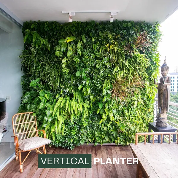 Green_Paradise_Vertical_Planters_For_Indoor_Outdoor_Gardening_Durable_Wall_Mounted_Vertical_Planting_System_3_Panel_9_Pot