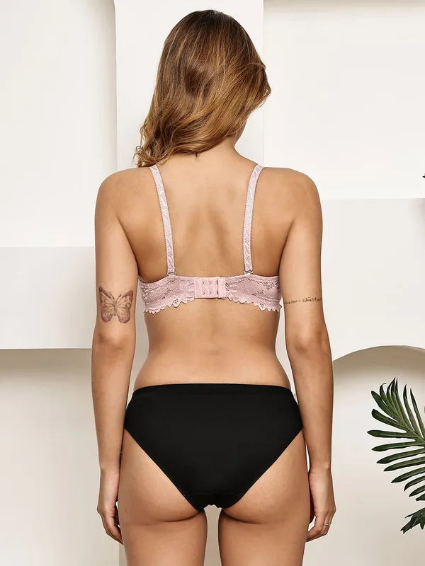 Pretty_Secret_Lingerie_Set