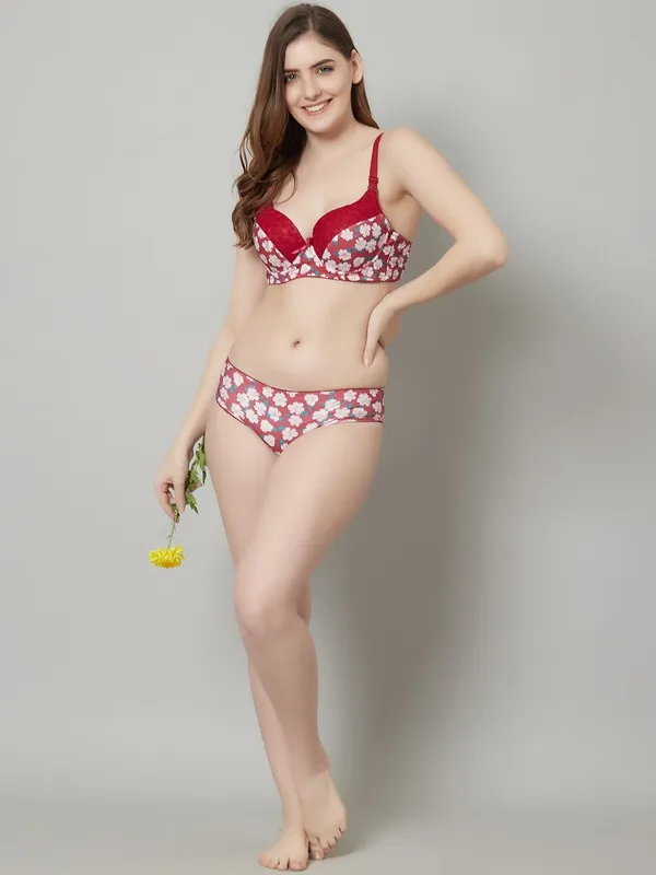PrettySecret_Beautiful_Floral_Print_Lighty_Padded_T-Shirt_Bra