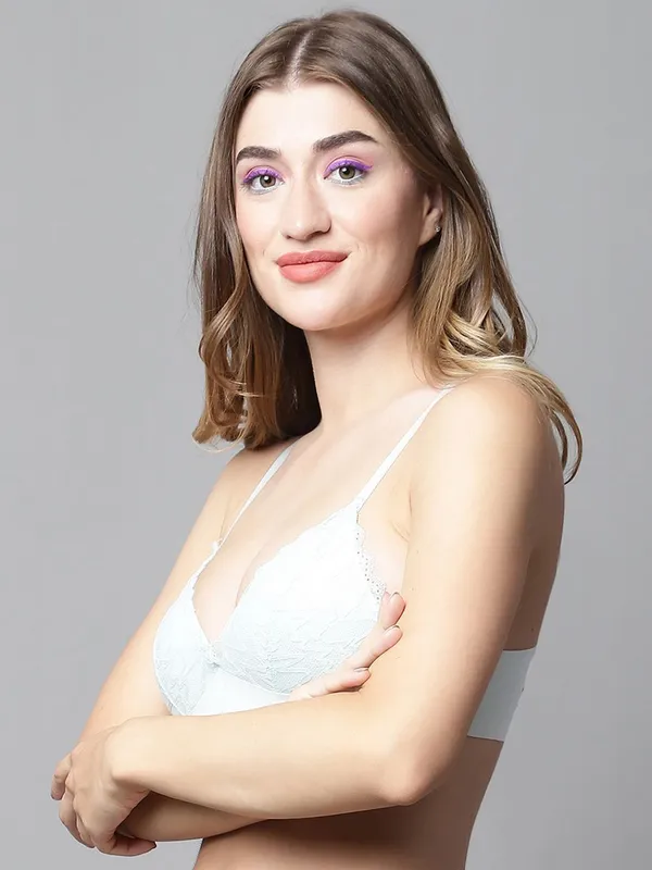 PrettySecret_Lightly_Padded_Non-Wired_Floral_Lace_Bralette_Bra