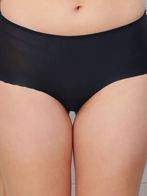 PrettySecret_Seamless_Mid-Rise_Briefs_3_pieces