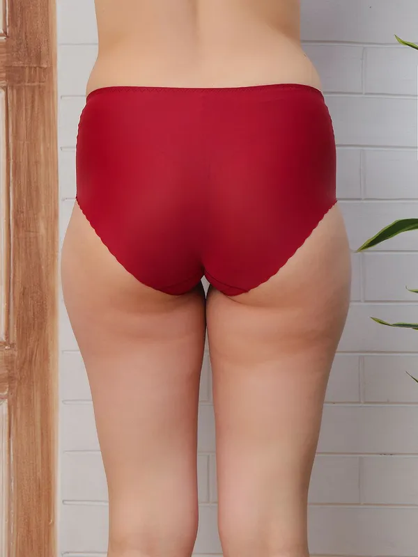 PrettySecret_Seamless_Mid-Rise_Briefs