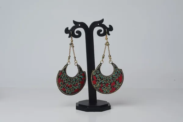 Multicolour_Embellished_Necklace_And_Earring_Set_for_Women