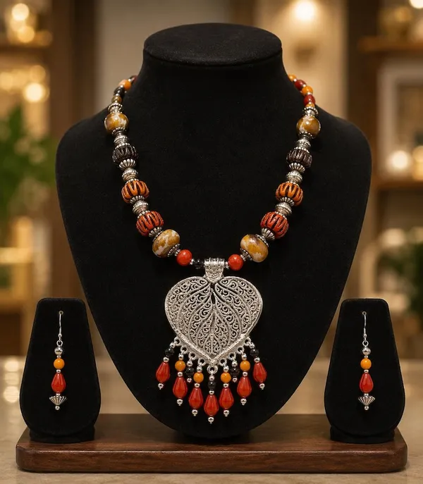 Multicolor_Beaded_Pendant_Necklace_Set_for_Women