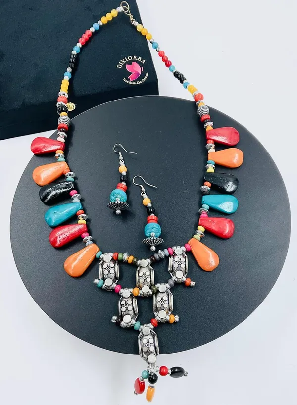 Multicolour_Beaded_Necklace_Set_for_Women