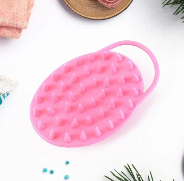 Silicon_Soft_Bristle_Bath_Pet_Brush_For_Dogs_And_Cat_-_Pack_Of_2