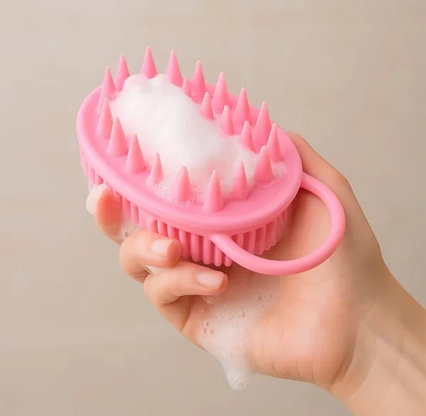 Silicon_Soft_Bristle_Bath_Pet_Brush_For_Dogs_And_Cat_-_Pack_Of_2