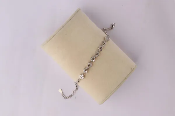 Silver_925_Sterling_Infinity_Arrow_Zirconia_Chain_Bracelet_For_Women
