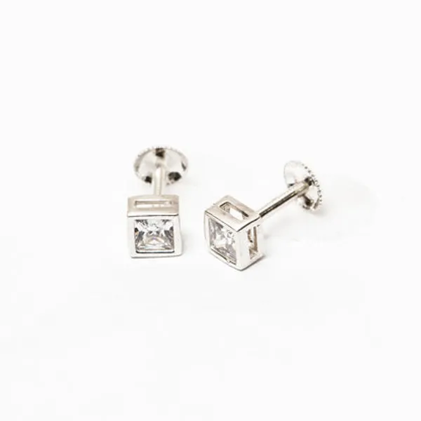 Silver_925_Zirconia_Square_Stud_Earrings_For_Women