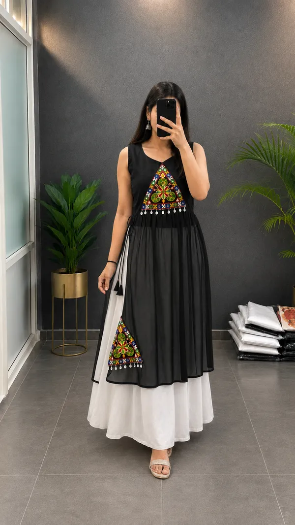 Black_Navratri_Kurti